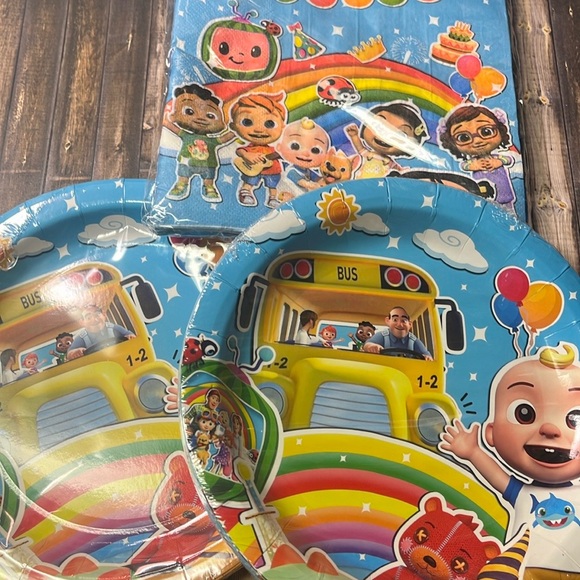 5for$10 Cocomelon Baby Children’s Birthday Party Supply Plates and Napkins Set - Picture 4 of 4